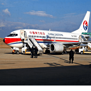 东河机场托运航空快运业稳步发展的原因是什么？